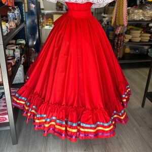 Red Beautiful folkloric Mexican skirt